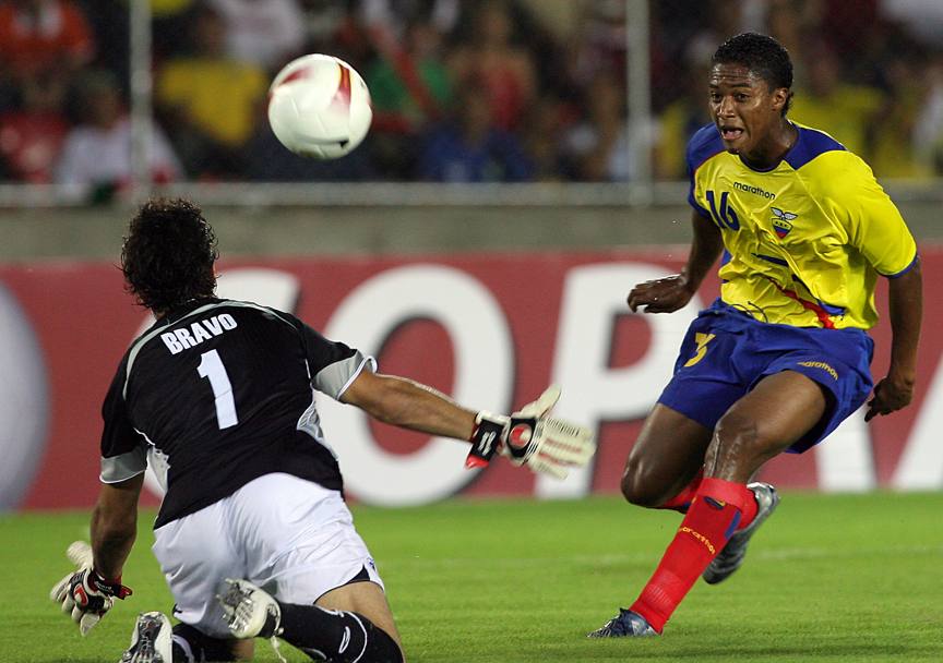 Antonio Valencia, 28 anni, 8 reti in 67 presenze con l’Ecuador